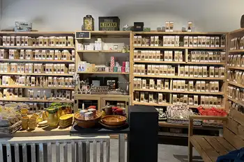 Ook voor suikervrije bonbons en diverse theeën - Chocovin Bonbons & Chocolade Winschoten